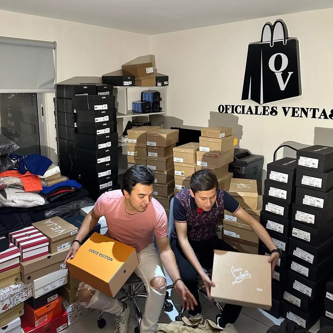 Accesorios de lujo disponibles en Ventas Originales